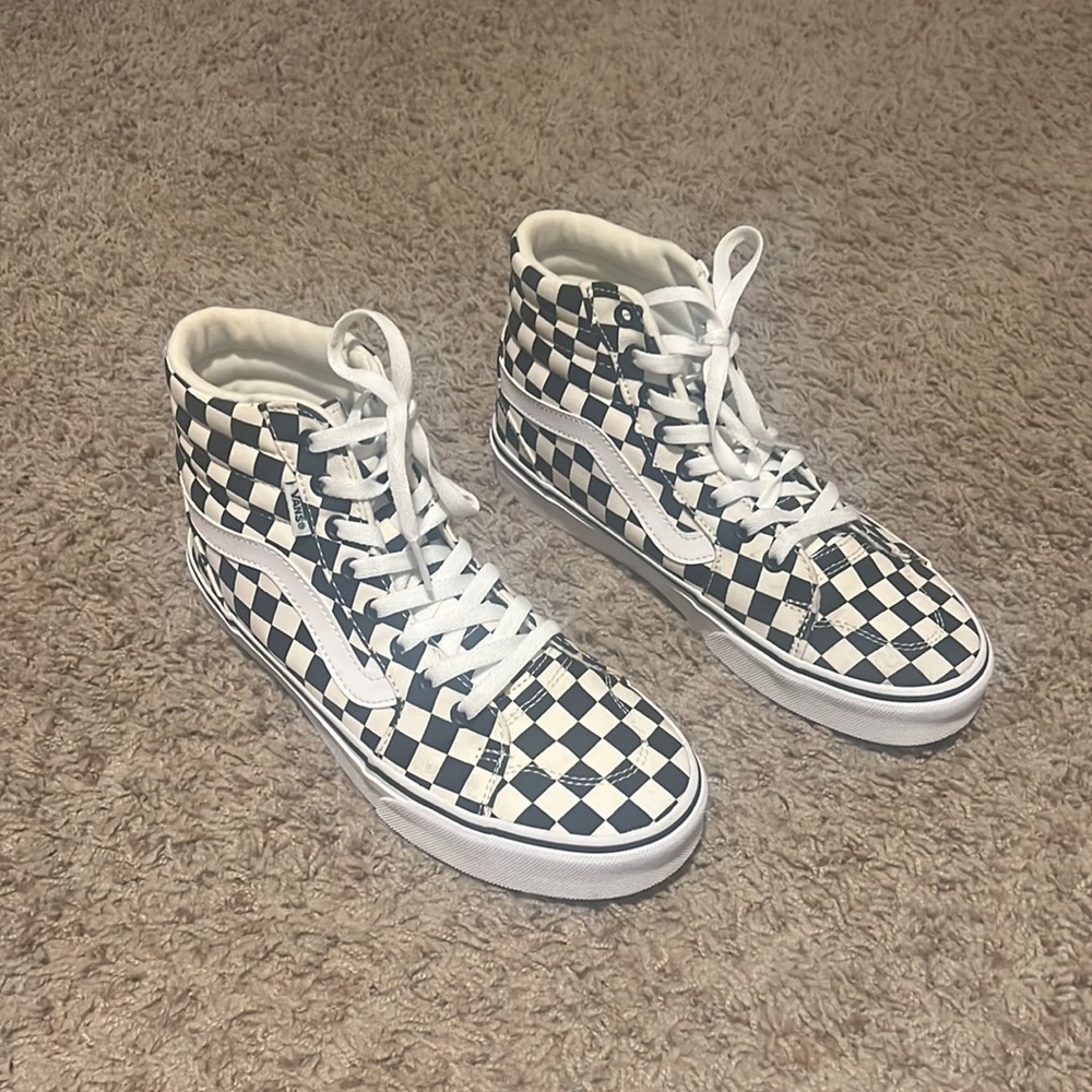 Vans shoes size 9 - Picture 3 of 12